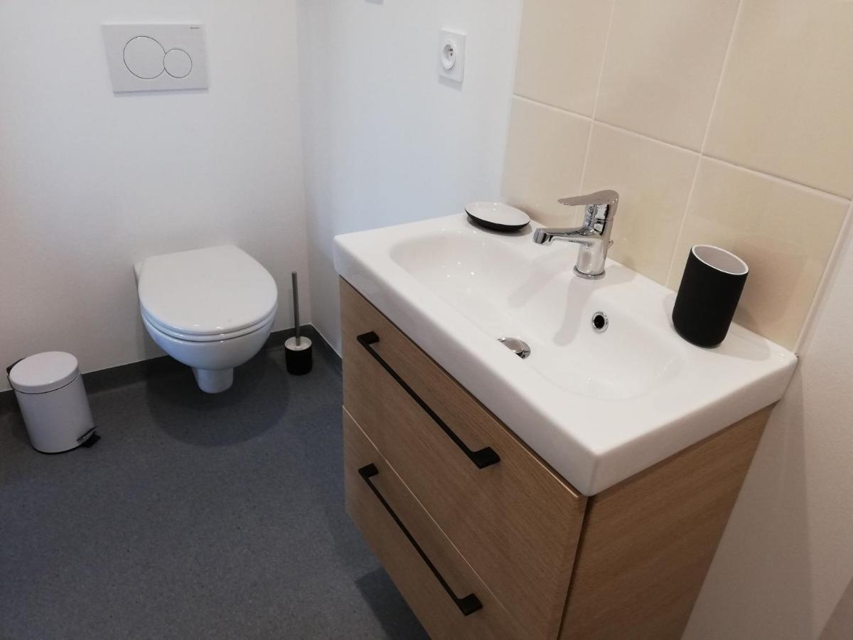 Studios Les 3 Eclats Saint-Laurent-sur-Sevre Εξωτερικό φωτογραφία