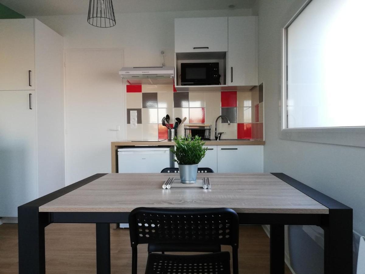Studios Les 3 Eclats Saint-Laurent-sur-Sevre Εξωτερικό φωτογραφία